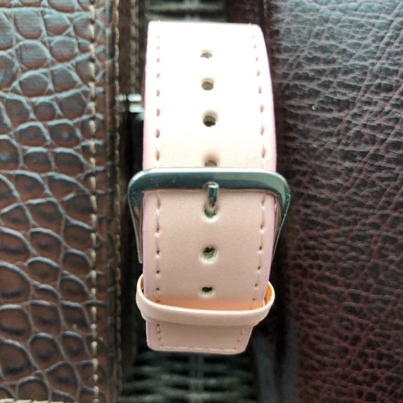 ๐HP๐ INFINITY Quartz Japanese Movement Watch NIB - Picture 8 of 13